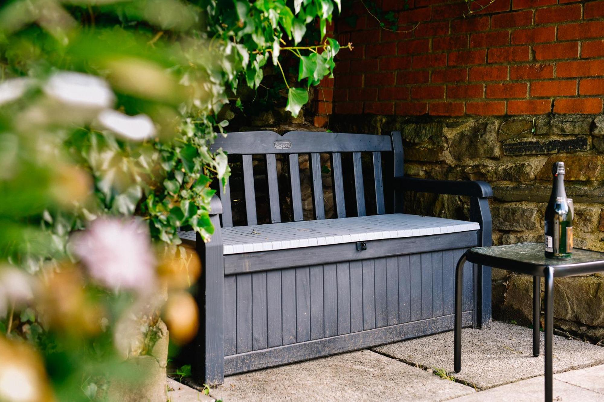 Free Parking - Heart Of The City - Superb Townhouse & Garden - Peaceful Area But Only 5Min Walk To Beach, Shops, Bars, Arena, Marina, Parks スウォンジー エクステリア 写真