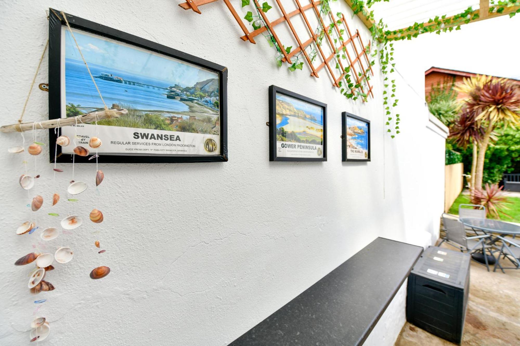 Free Parking - Heart Of The City - Superb Townhouse & Garden - Peaceful Area But Only 5Min Walk To Beach, Shops, Bars, Arena, Marina, Parks スウォンジー エクステリア 写真