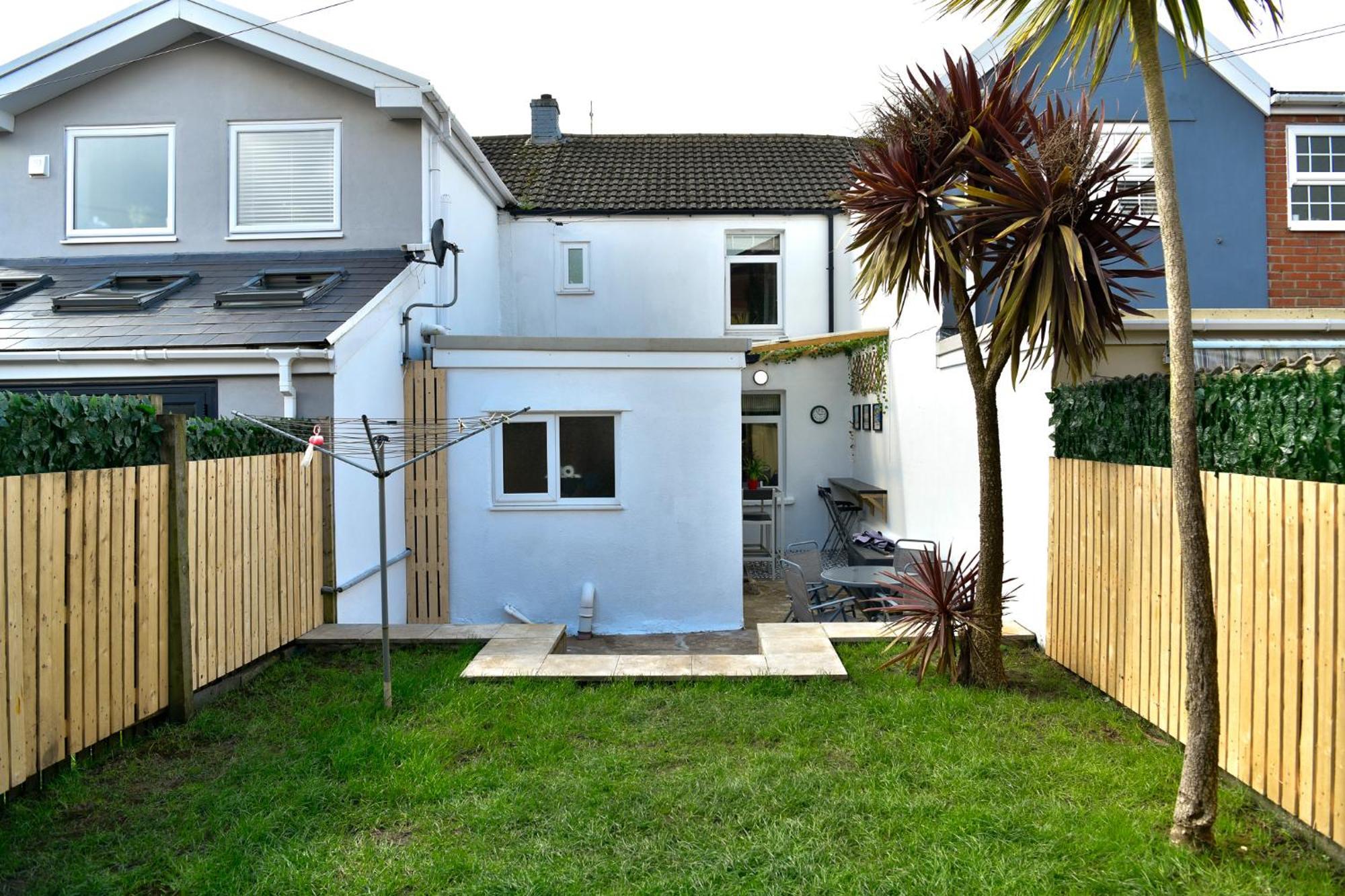 Free Parking - Heart Of The City - Superb Townhouse & Garden - Peaceful Area But Only 5Min Walk To Beach, Shops, Bars, Arena, Marina, Parks スウォンジー エクステリア 写真